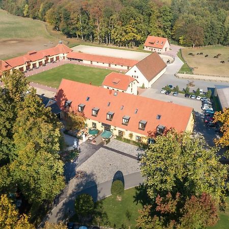 Hotel Rittergut Osthoff Georgsmarienhütte Exteriör bild